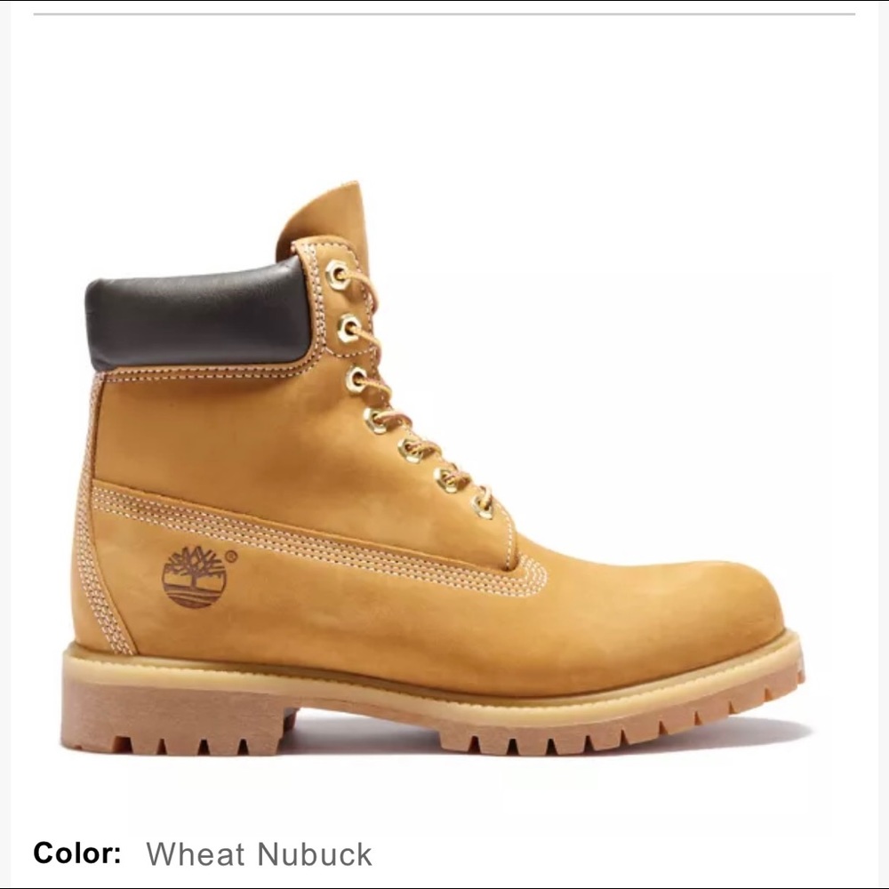 Boys Timberlands.  EXCELLENT condition, size 4.